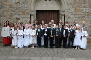Erstkommunionkinder am Sonntag, den 17. Mai 2015 in Hauenhorst